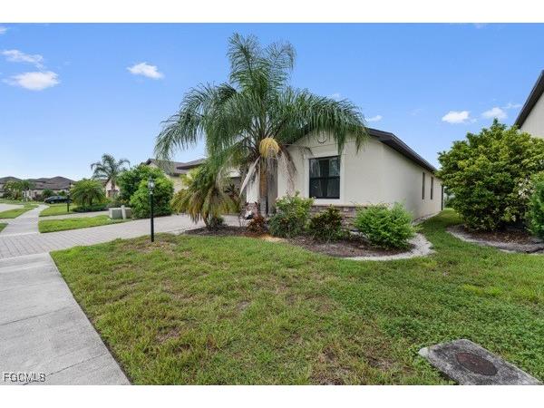 14378 Vindel Circle E Fort Myers FL 33905 2025008490 image4