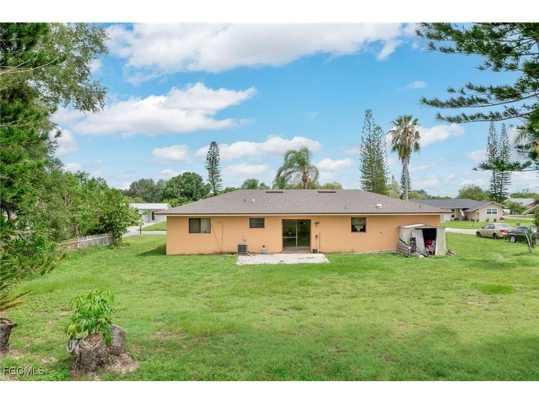 1438 Caywood Circle N Lehigh Acres FL 33936 2025016575 image20