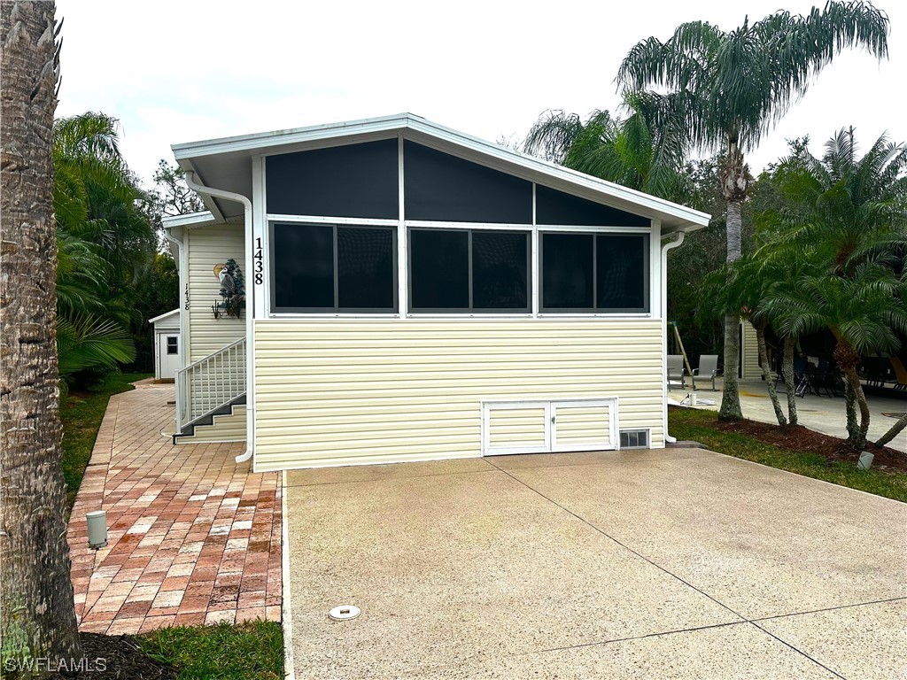 1438 Diamond Lake Circle Naples FL 34114 223095317 image1