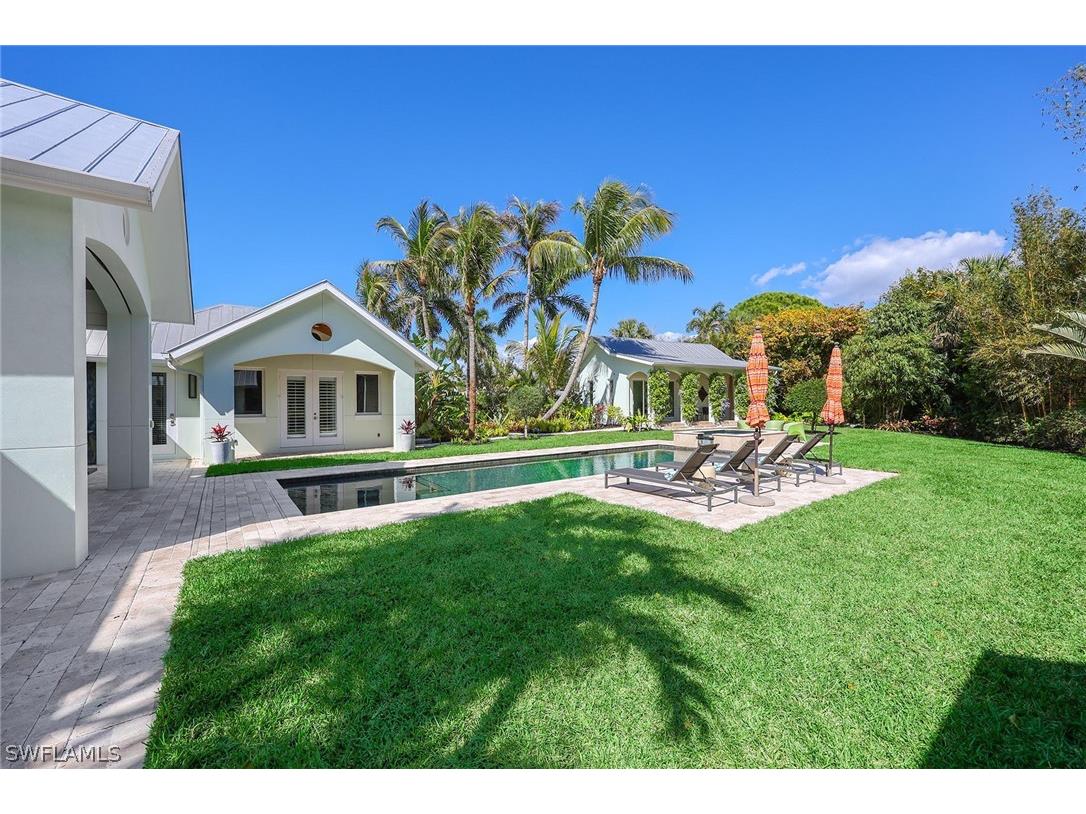 1438 Murex Drive Naples FL 34102 226010996 image32