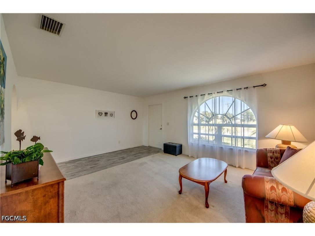 1438 SE 23rd Street Cape Coral FL 33990 2026014038 image10