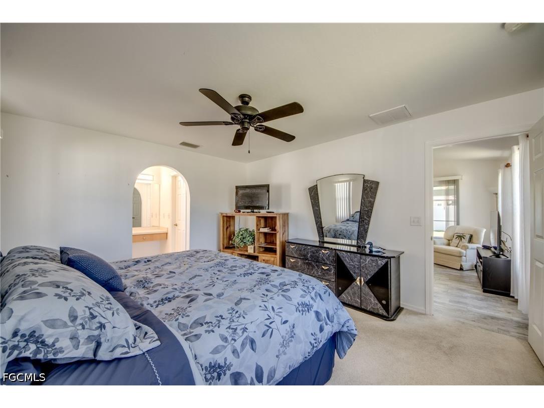 1438 SE 23rd Street Cape Coral FL 33990 2026014038 image13