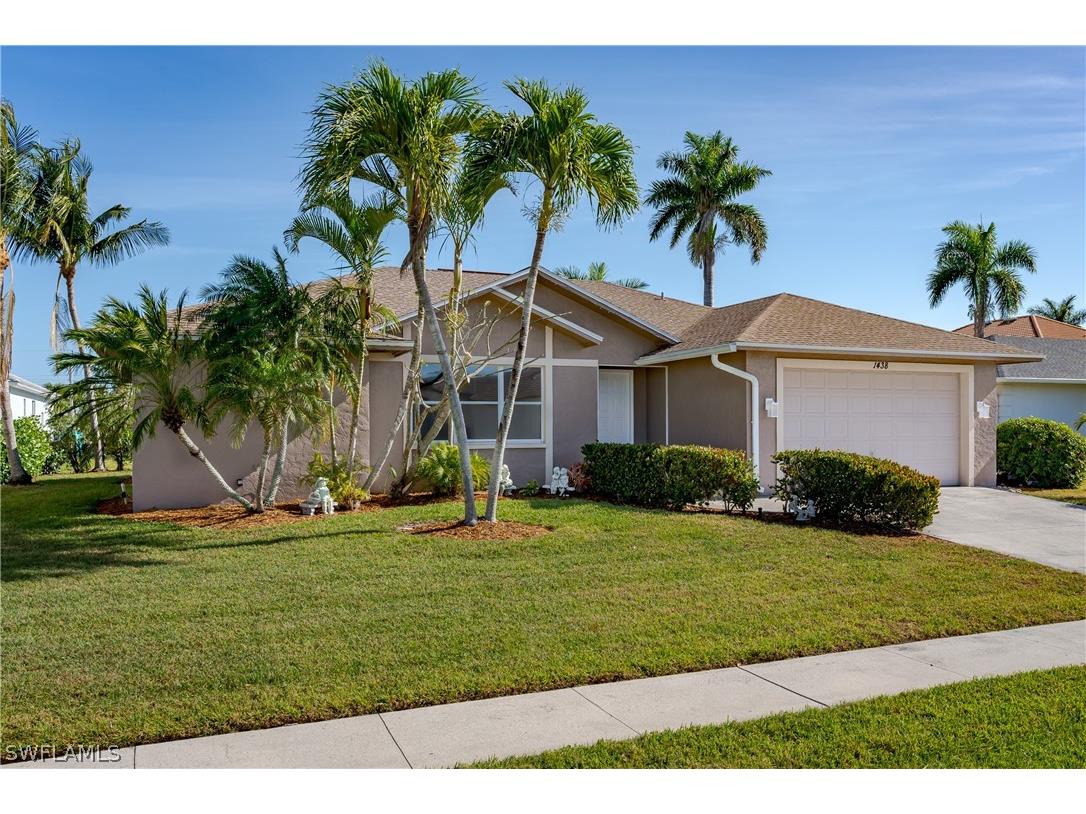 1438 Wayne Avenue Marco Island FL 34145 224034830 image1