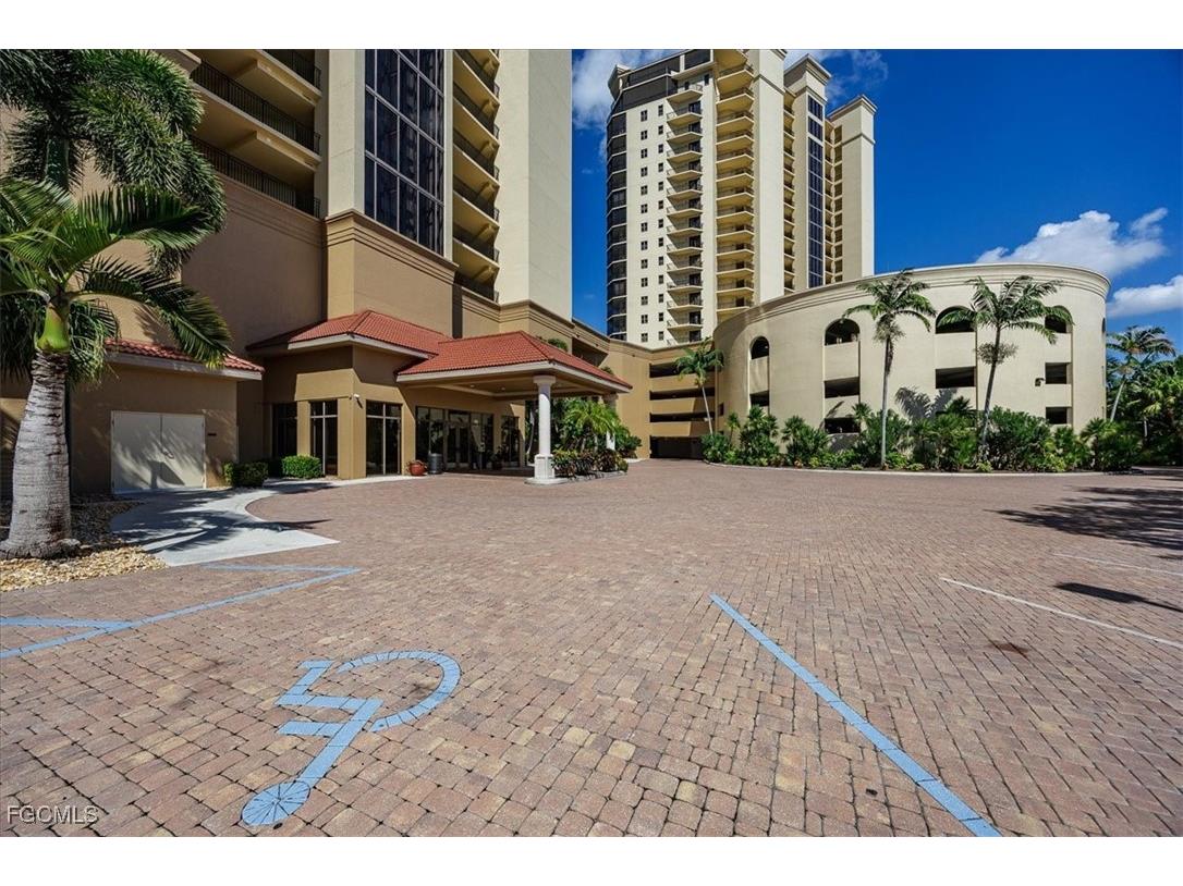 14380 Riva Del Lago Drive #1101 Fort Myers FL 33907 2025011807 image4