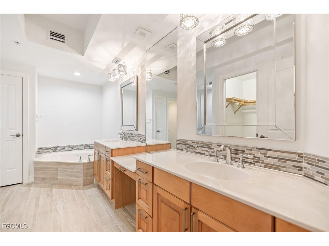 14380 Riva Del Lago Drive #803 Fort Myers FL 33907 2025019341 image11