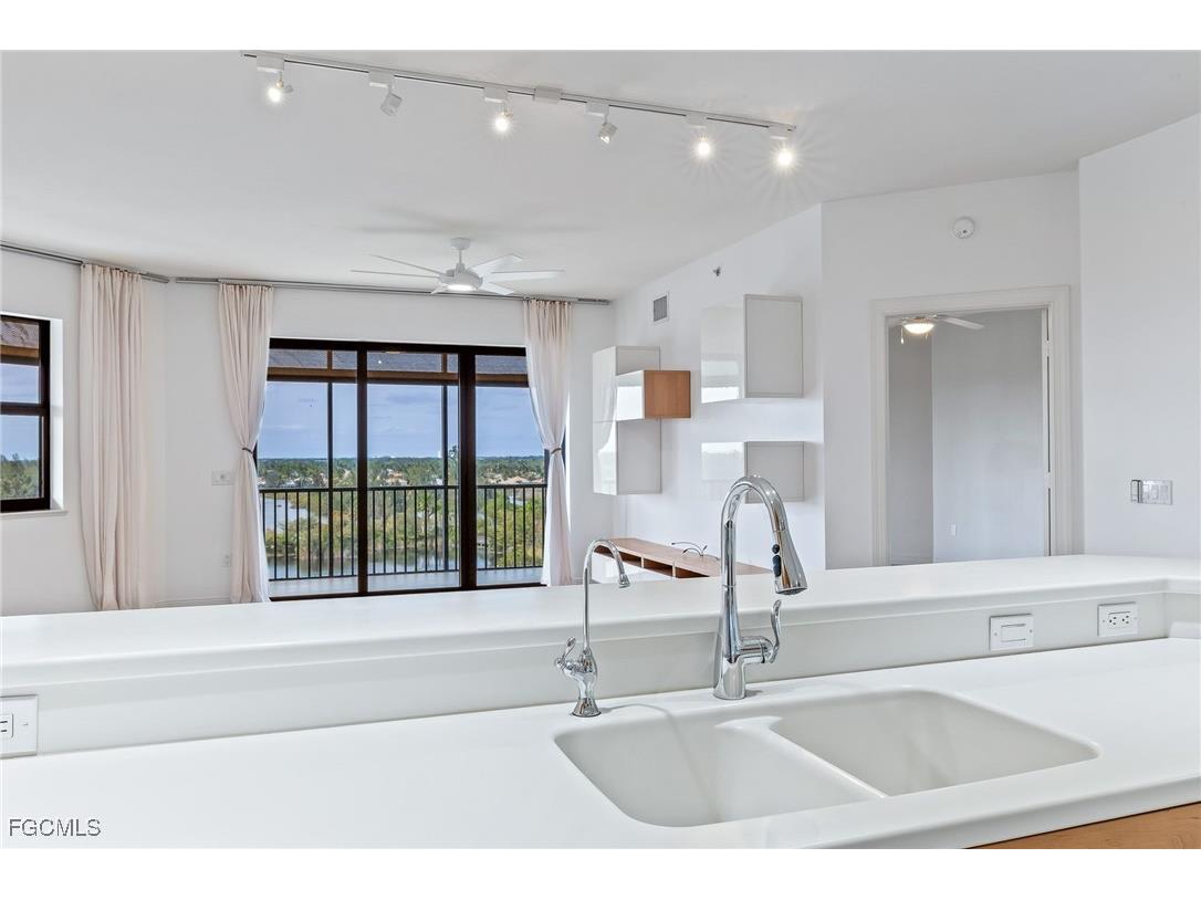 14380 Riva Del Lago Drive #803 Fort Myers FL 33907 2025019341 image4