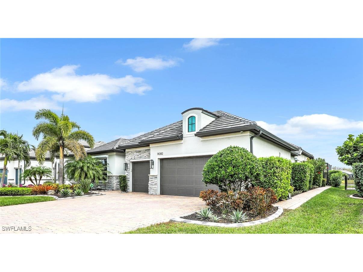 14382 Pine Hollow Drive Estero FL 33928 225069298 image1