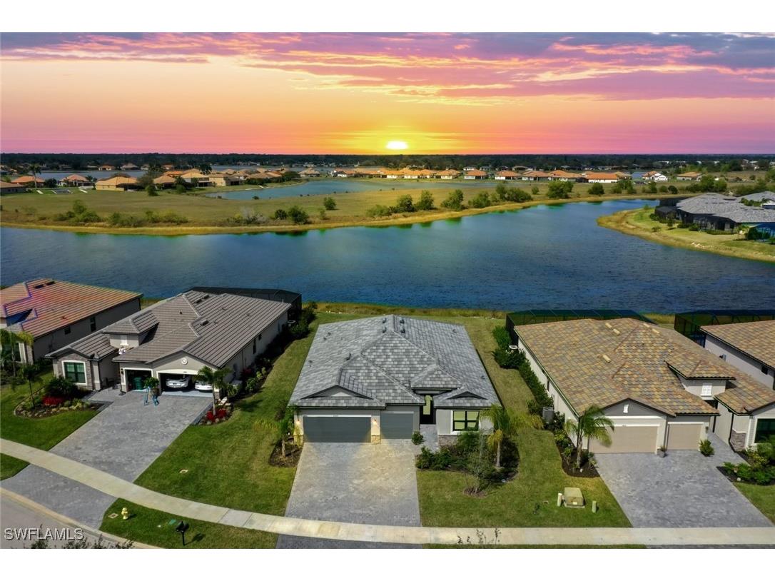 1439 Birdie Drive Naples FL 34120 224067603 image1