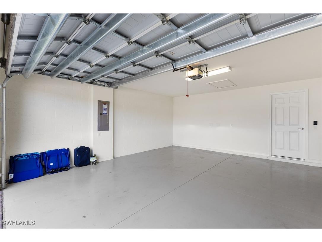 1439 Oceania Drive S Naples FL 34113 225078597 image27