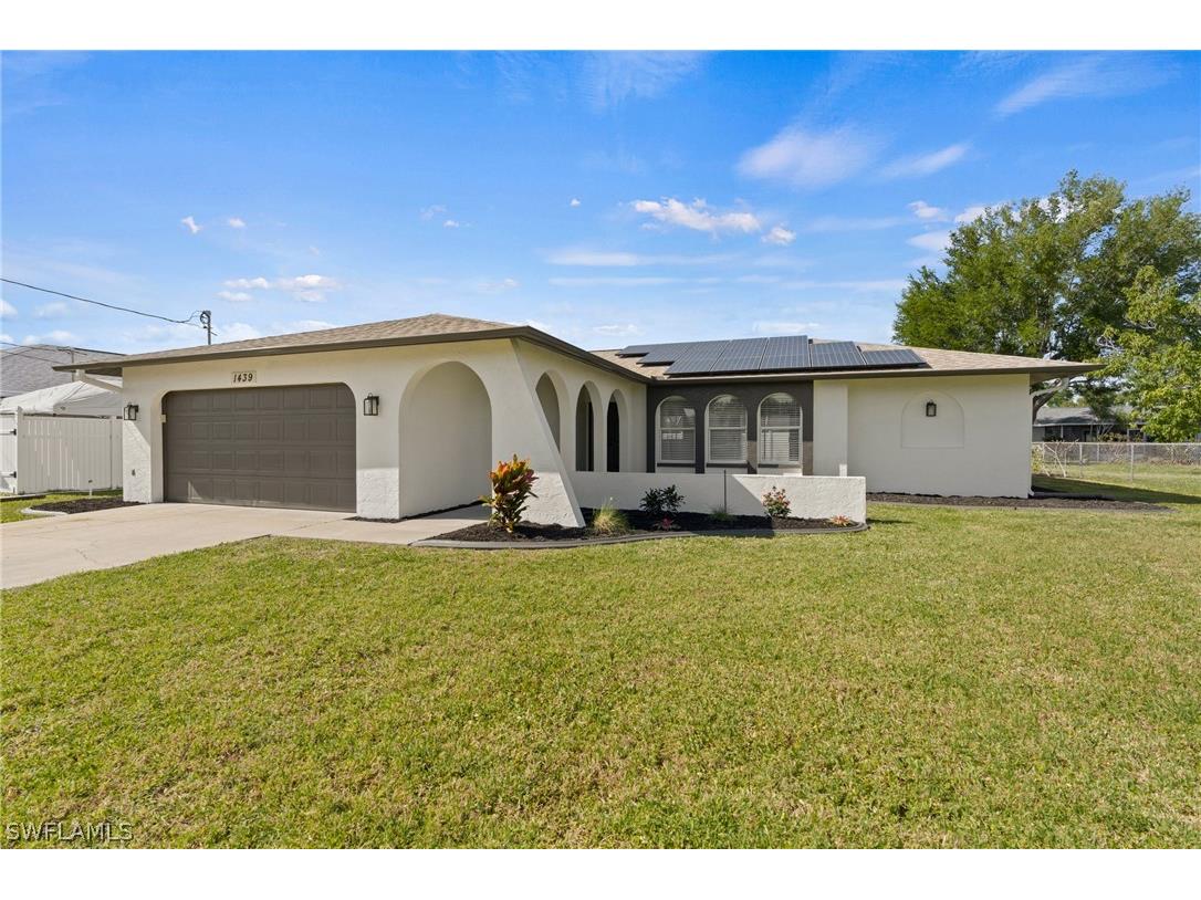 1439 SE 18th Terrace Cape Coral FL 33990 224029126 image1