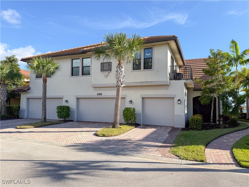 1439 Santiago Circle #2101 Naples FL 34113 225081627 image1