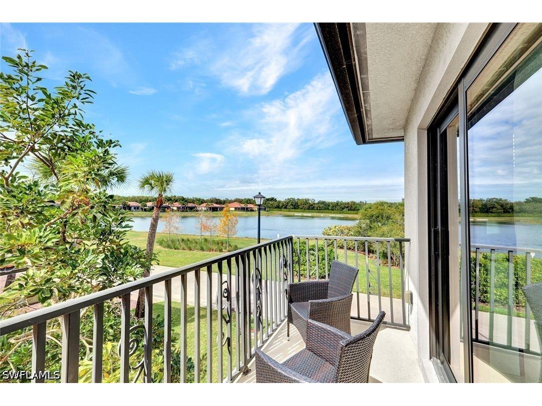 1439 Santiago Circle #2101 Naples FL 34113 226014956 image1