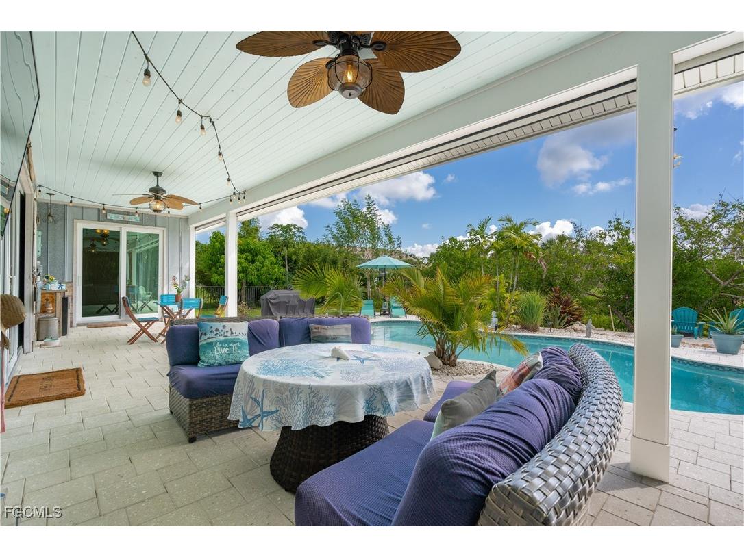 14390 Tamarac Drive Bokeelia FL 33922 2025016174 image15