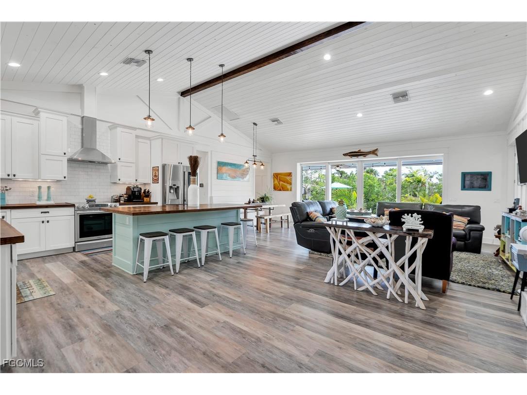 14390 Tamarac Drive Bokeelia FL 33922 2025016174 image18