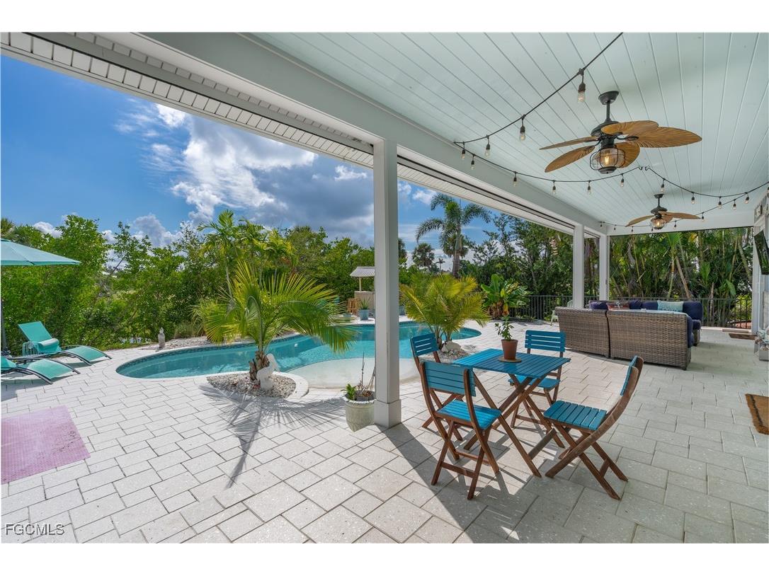 14390 Tamarac Drive Bokeelia FL 33922 2025016174 image9