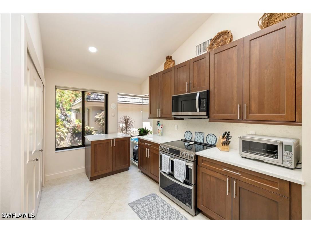 144 Bears Paw Trail Naples FL 34105 226016931 image10