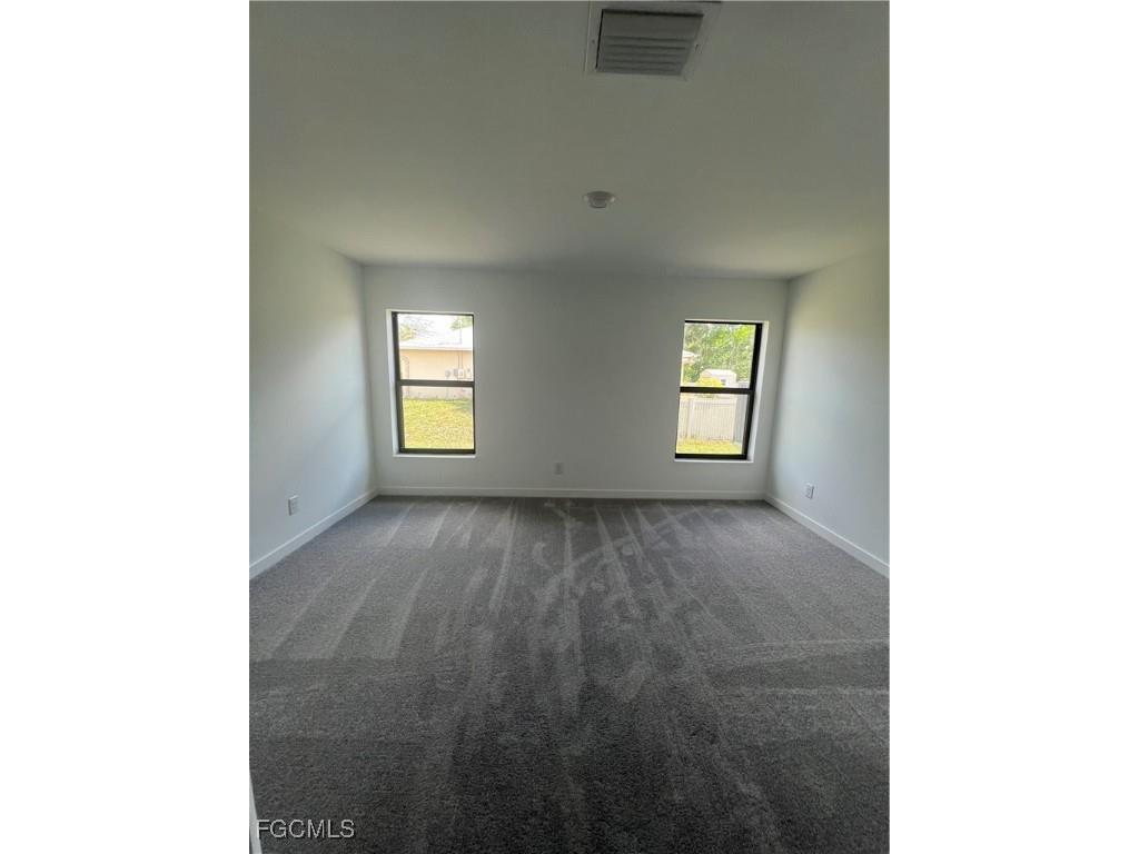 144 Blackstone Drive Fort Myers FL 33913 2025026365 image12