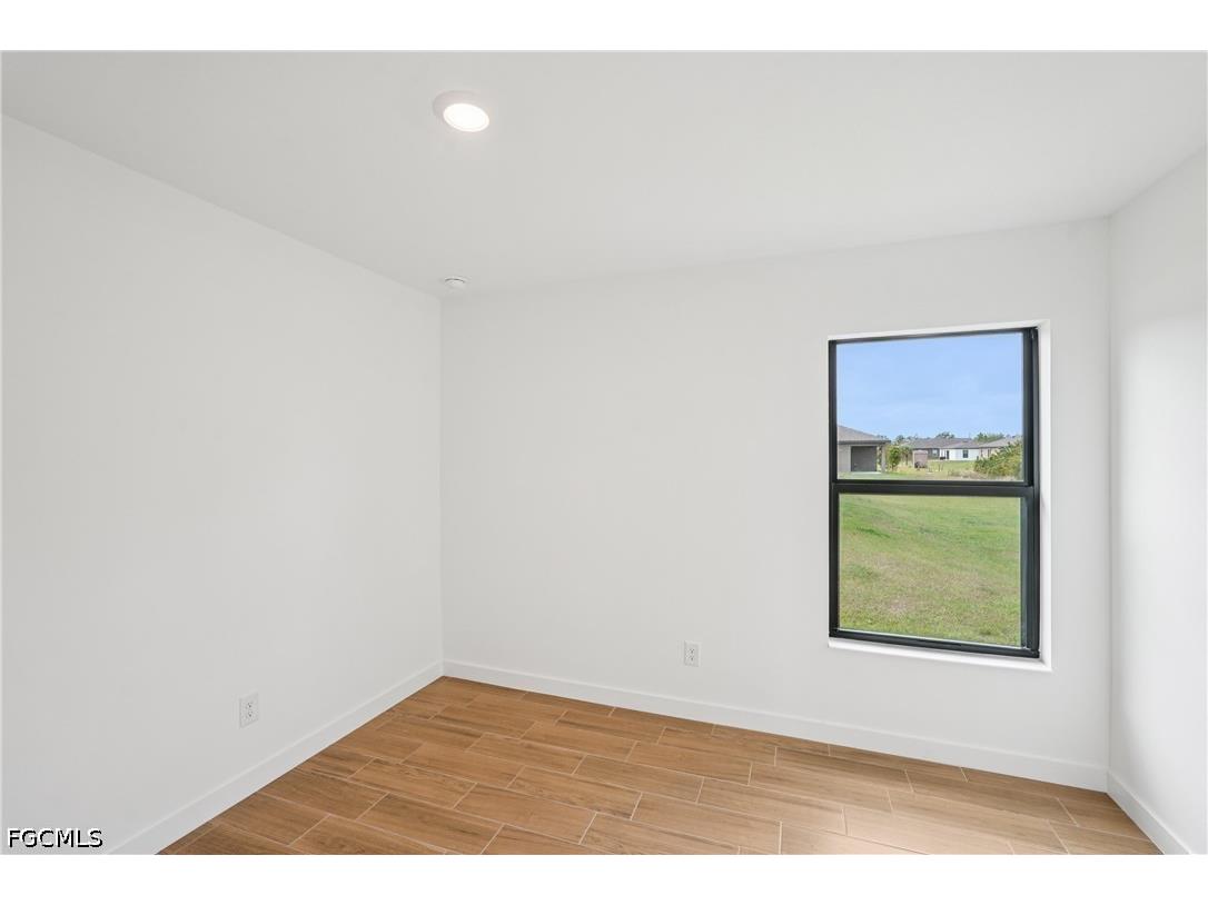 144 Blackstone Drive Fort Myers FL 33913 2025026365 image24