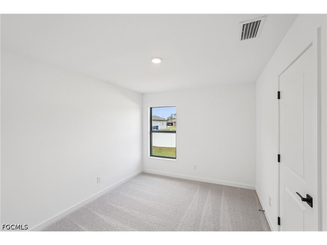 144 Blackstone Drive Fort Myers FL 33913 2025026365 image26