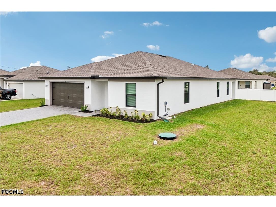 144 Blackstone Drive Fort Myers FL 33913 2025026365 image38