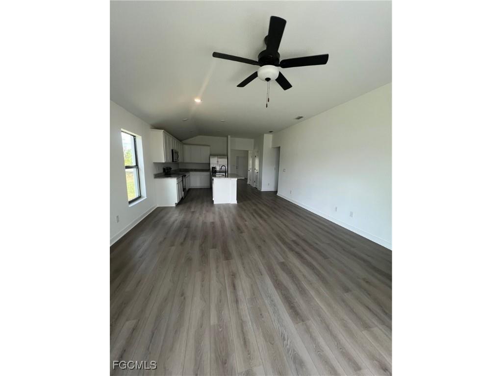 144 Blackstone Drive Fort Myers FL 33913 2025026365 image6