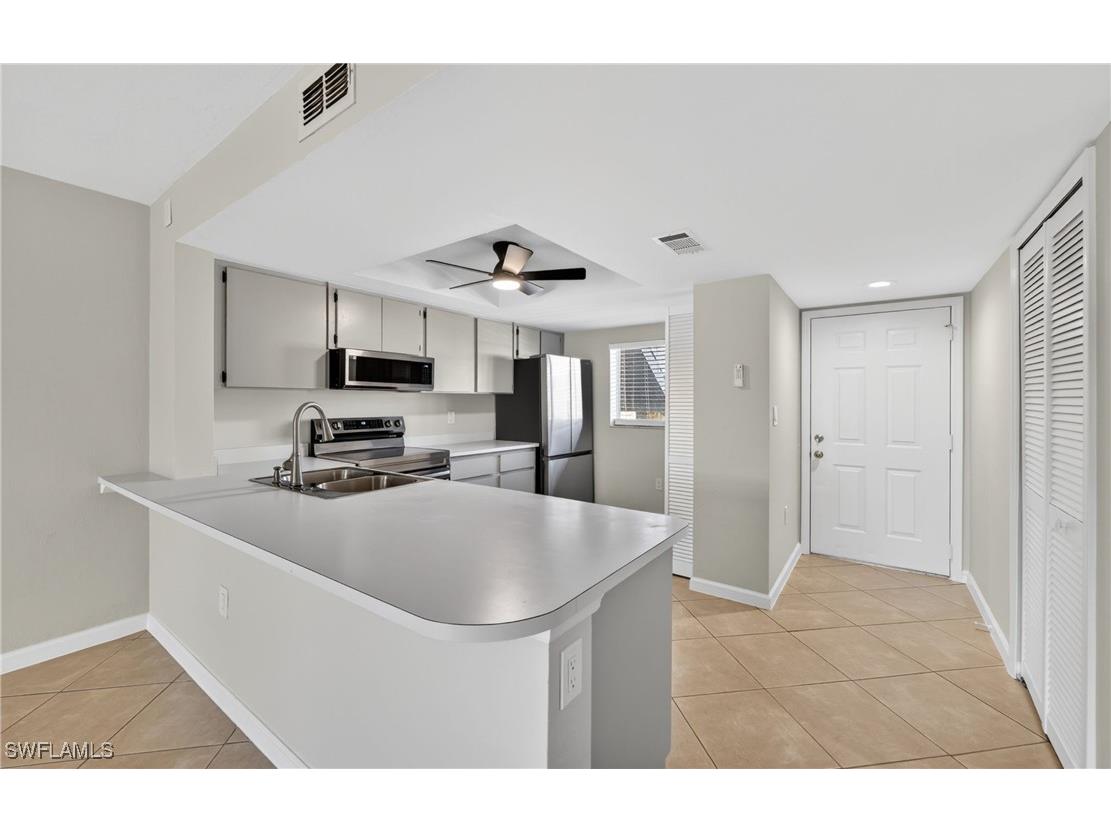 144 Cypress Way E #701 Naples FL 34110 226003013 image2
