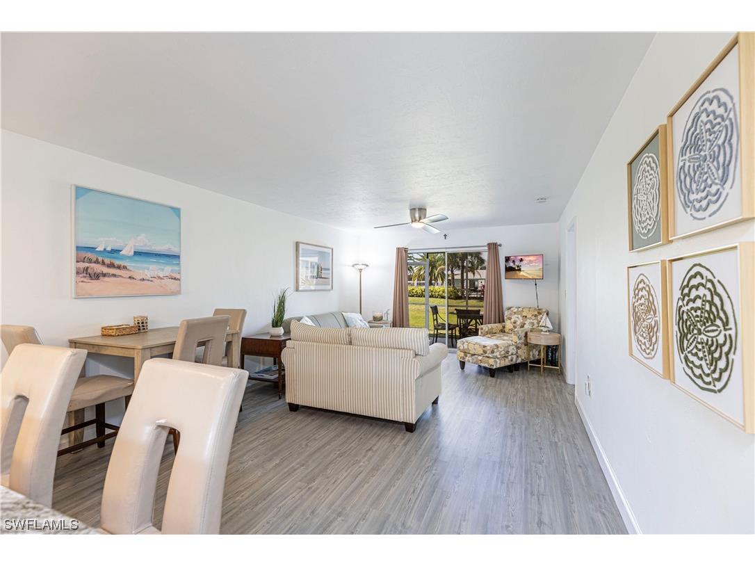 144 Cypress Way E #702 Naples FL 34110 224020289 image1