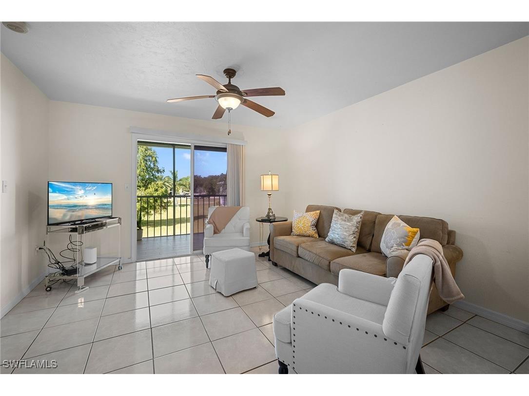 144 Cypress Way E #707 Naples FL 34110 225023103 image1