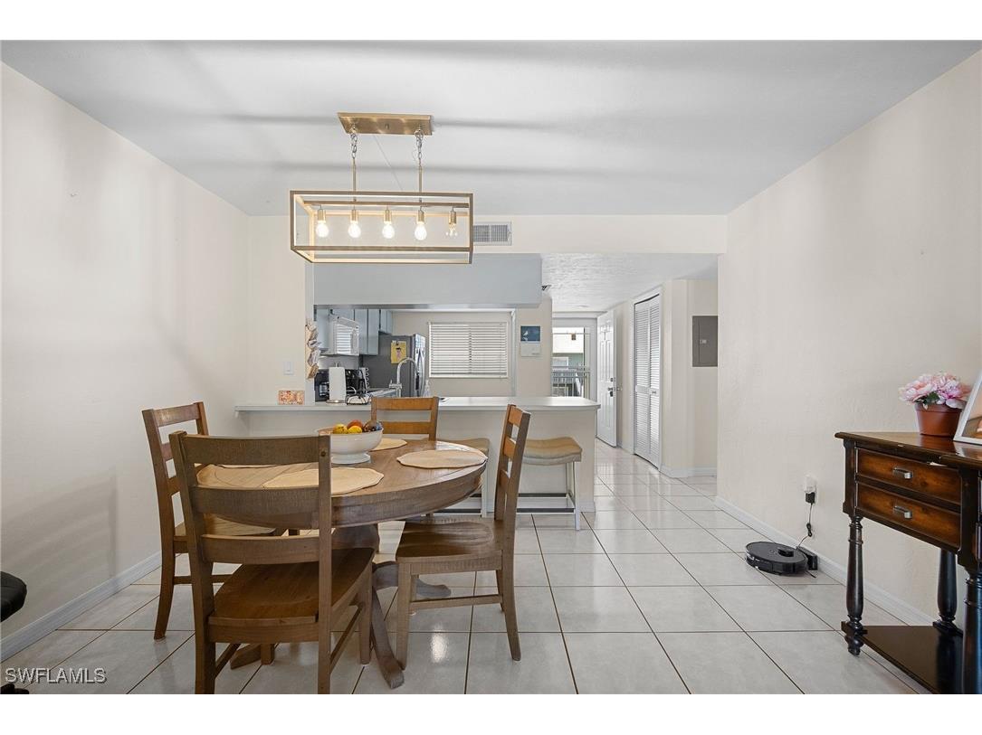 144 Cypress Way E #707 Naples FL 34110 225023103 image16