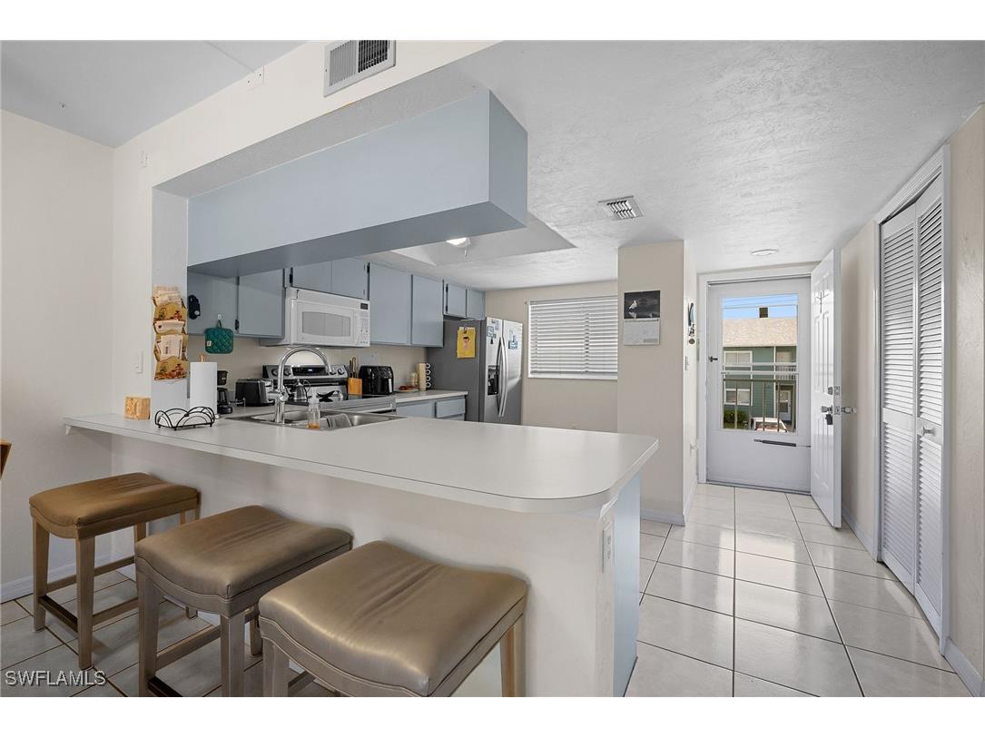 144 Cypress Way E #707 Naples FL 34110 225023103 image18