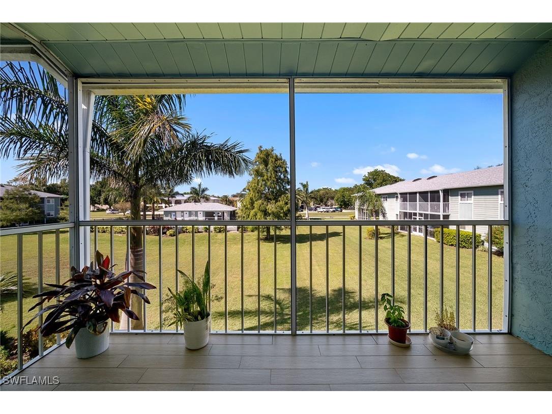 144 Cypress Way E #707 Naples FL 34110 225023103 image3