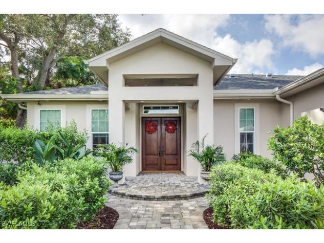 144 Erie Drive Naples FL 34110 224066158 image1