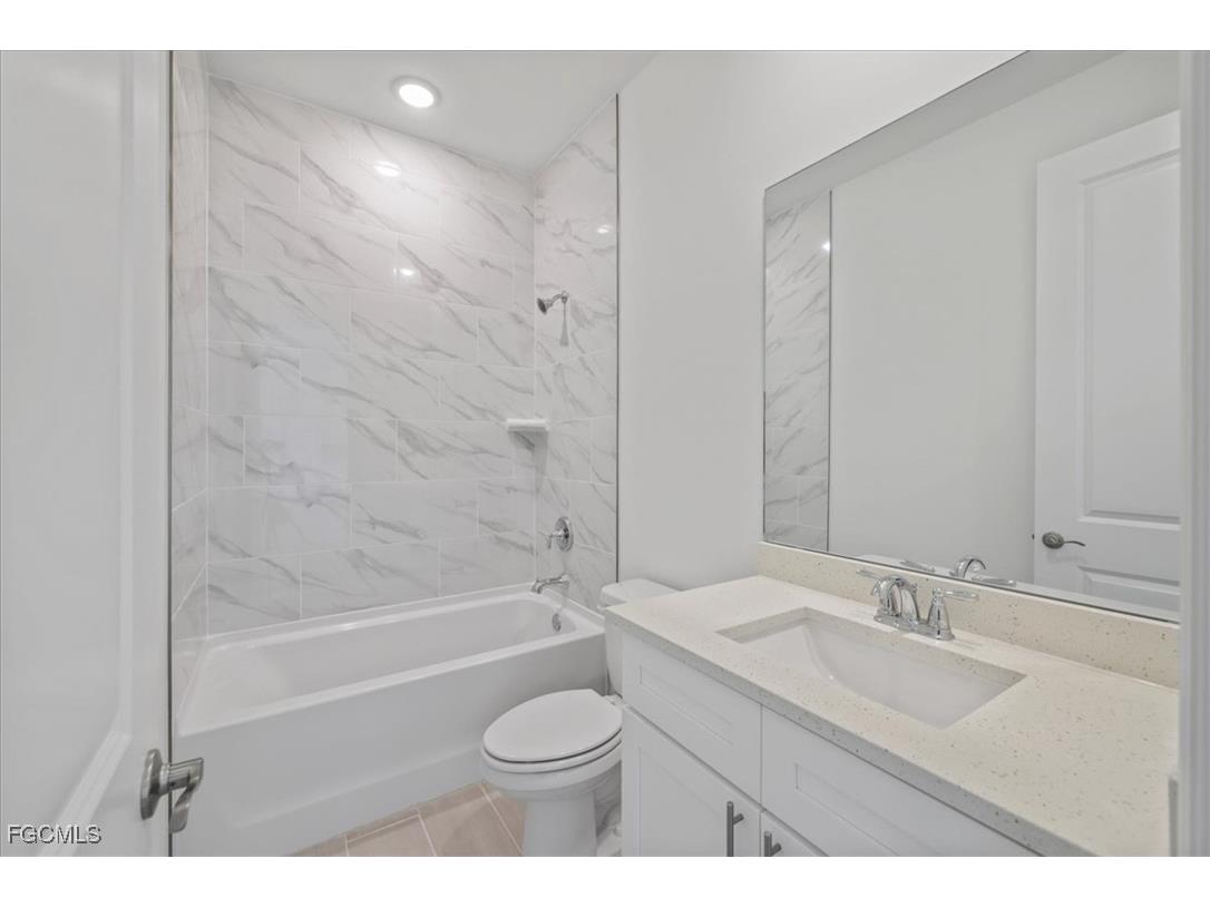 144 SE 19th Terrace Cape Coral FL 33990 2026000050 image16