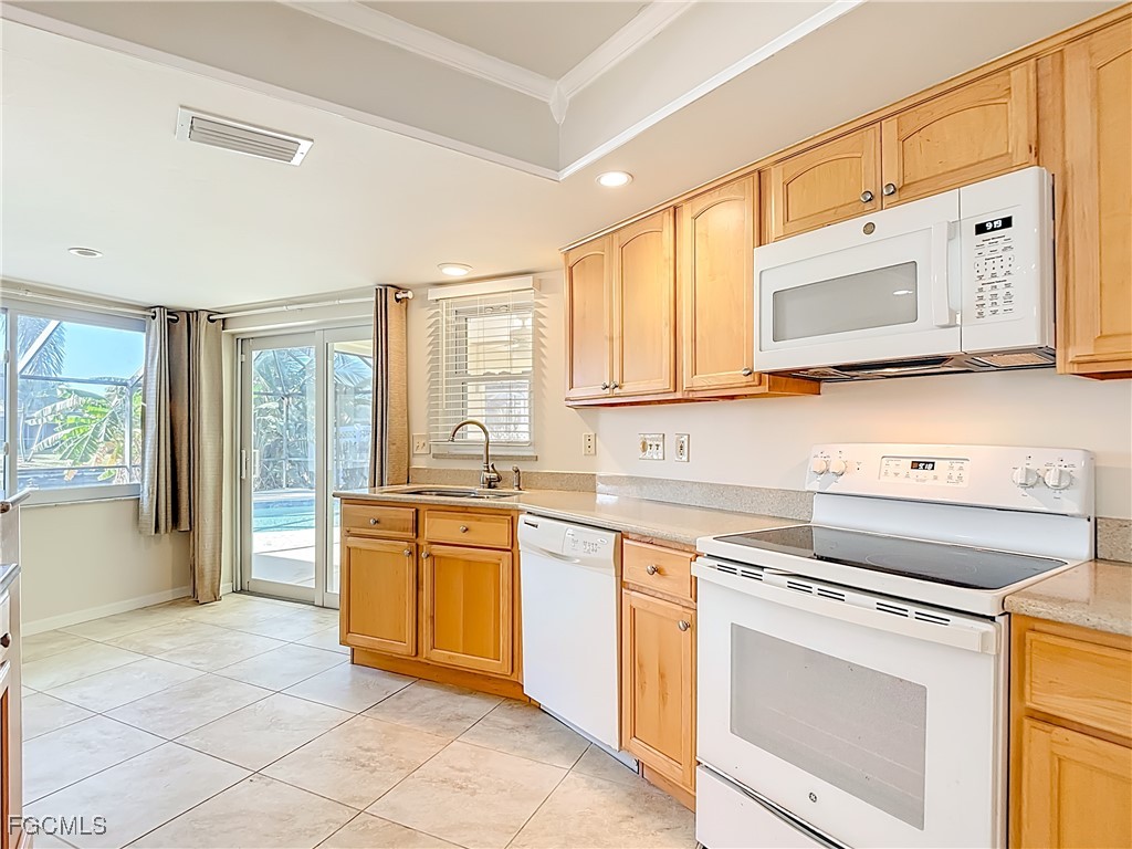 144 SW 38th Terrace Cape Coral FL 33914 2025020646 image10