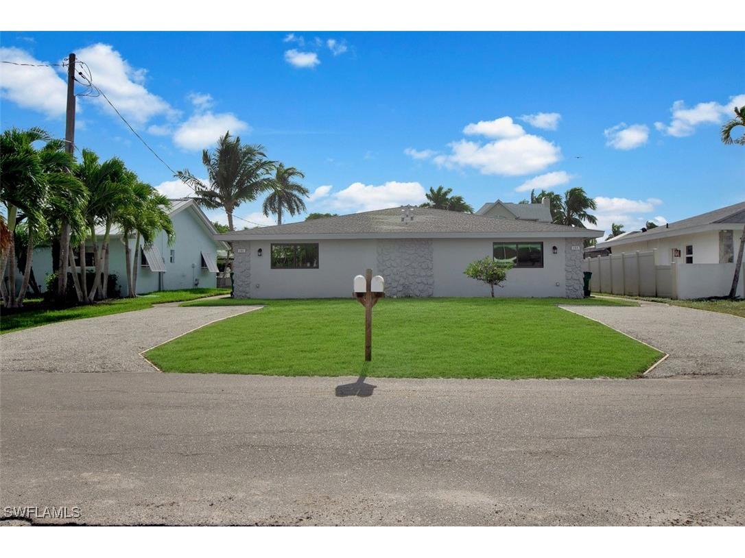 144 San Salvador Street Naples FL 34113 225083864 image2