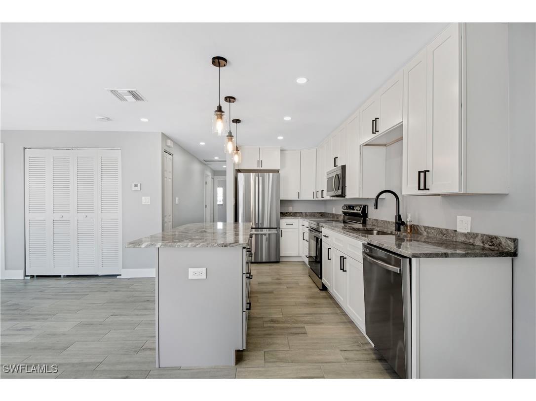 144 San Salvador Street Naples FL 34113 226002109 image9