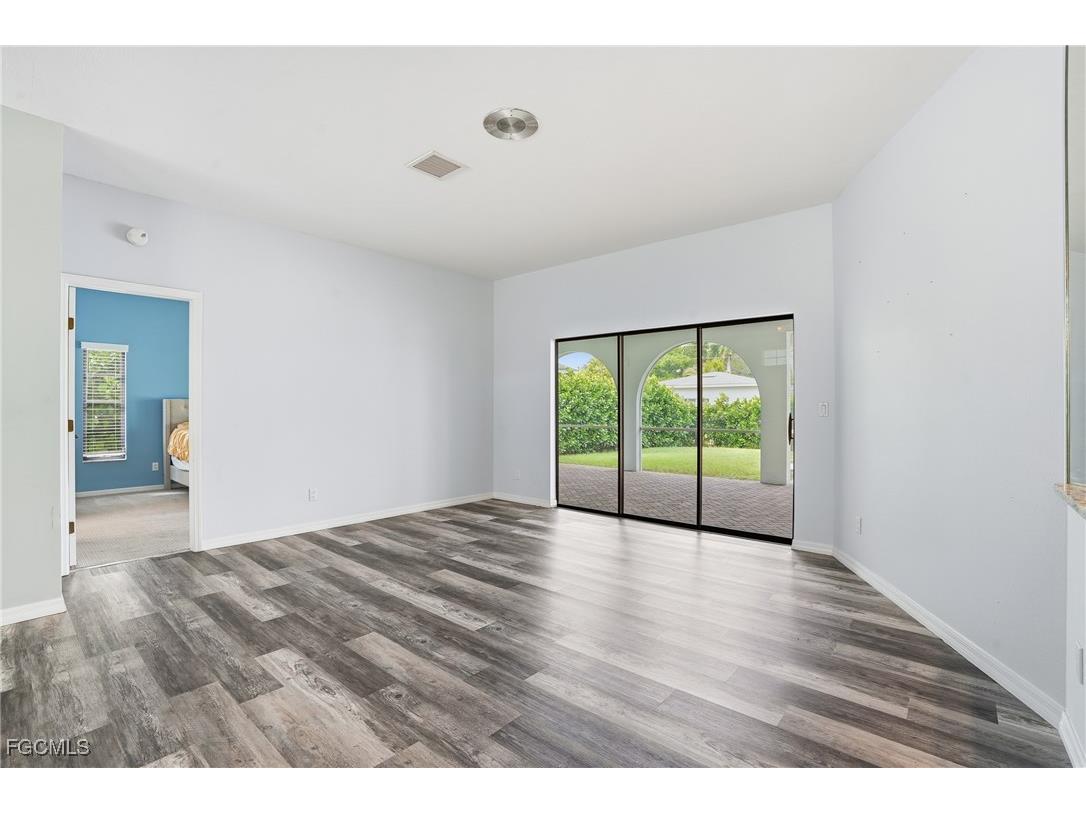 1440 Argyle Drive Fort Myers FL 33919 2025020405 image10