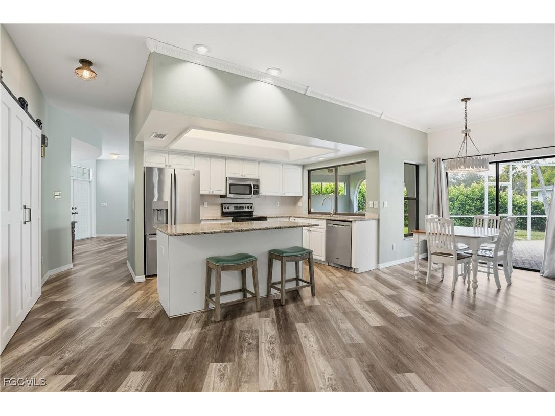 1440 Argyle Drive Fort Myers FL 33919 2025020405 image5