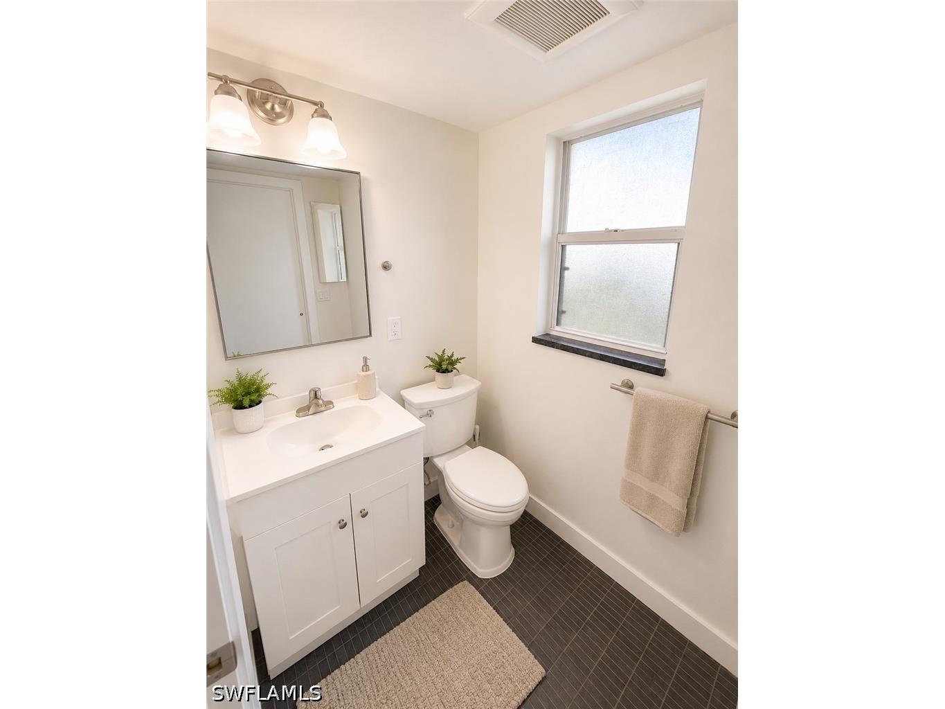 1440 Green Valley Circle #601 Naples FL 34104 226021077 image9