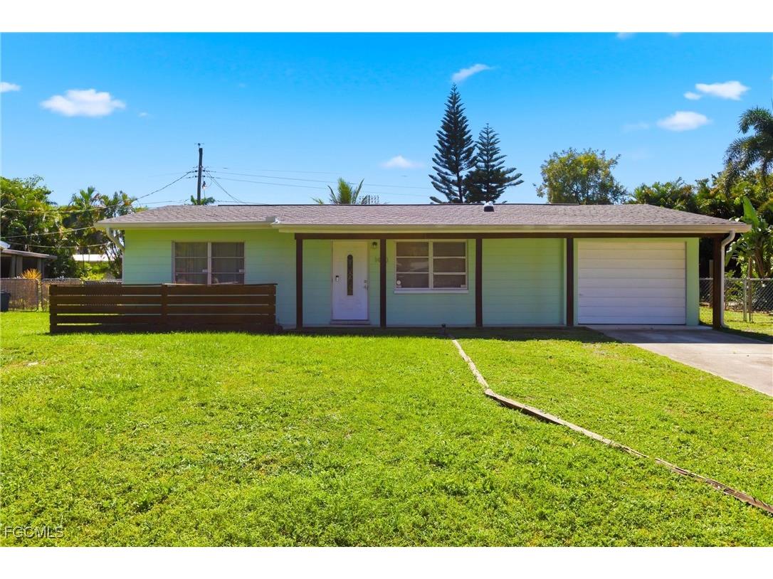 1440 Mandel Road Fort Myers FL 33919 2025018785 image1