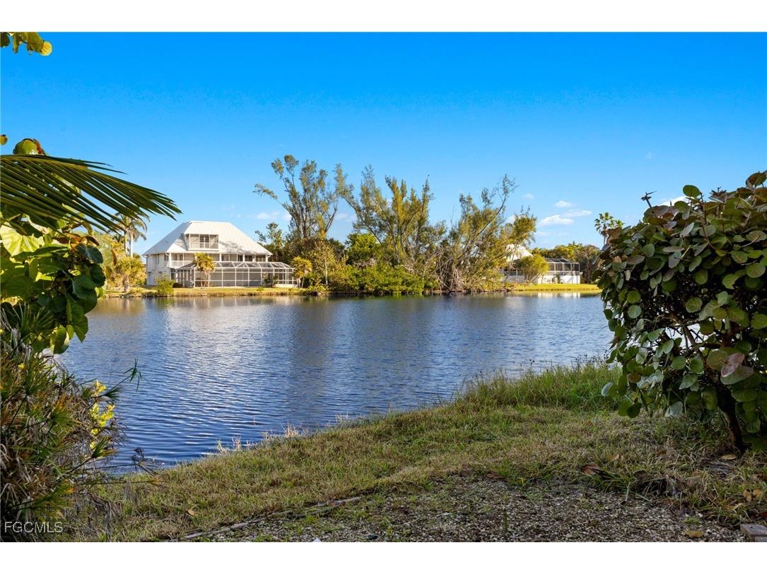 1440 Sandpiper Circle Sanibel FL 33957 2026001073 image30