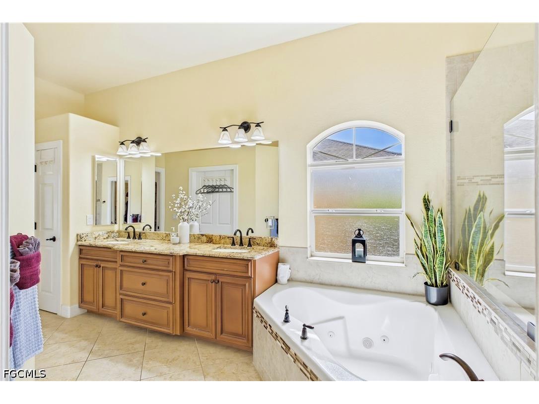 1440 Vendome Court Cape Coral FL 33904 2026021420 image38