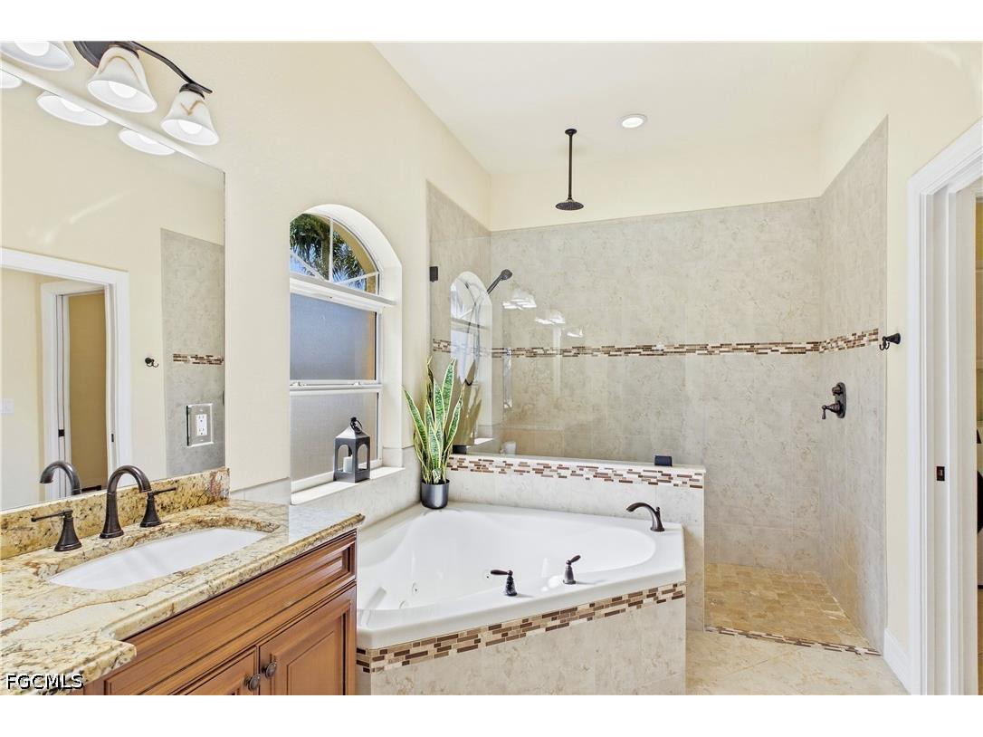 1440 Vendome Court Cape Coral FL 33904 2026021420 image39
