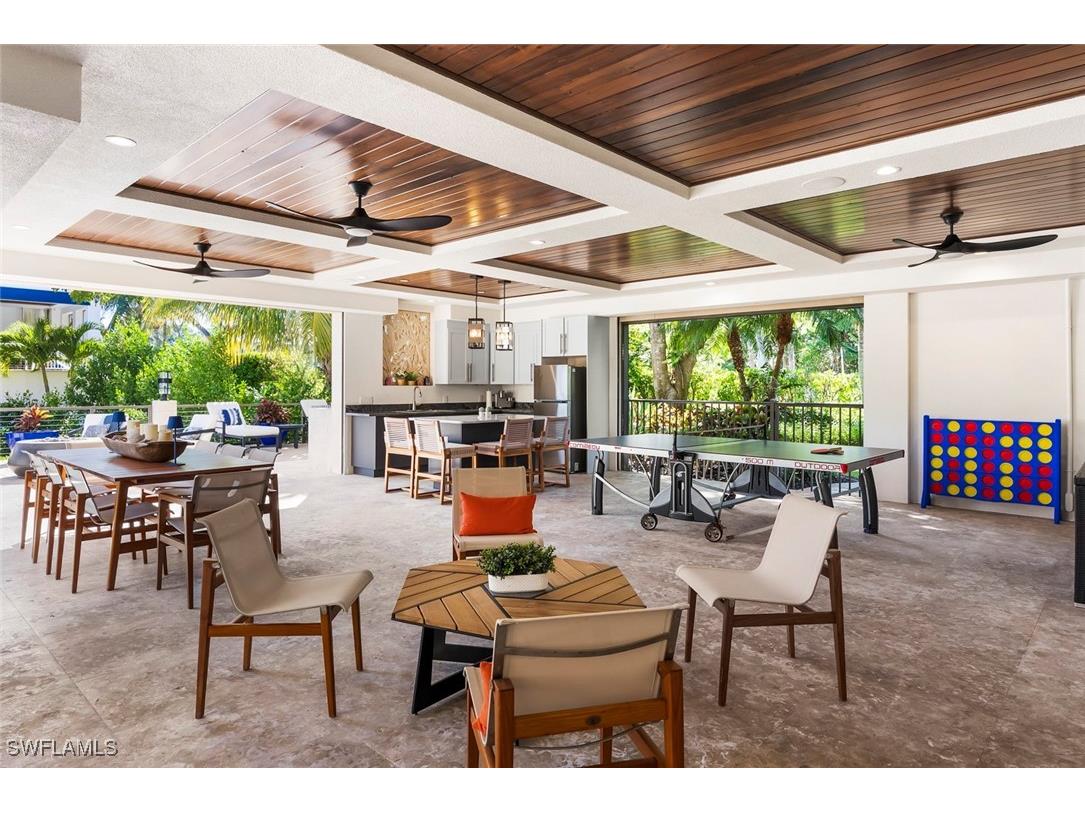 1441 Gulf Shore Boulevard S Naples FL 34102 225078983 image10