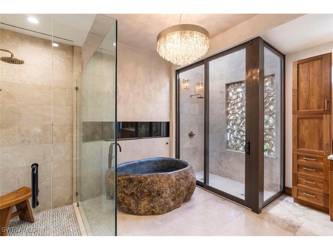 1441 Gulf Shore Boulevard S Naples FL 34102 225078983 image22