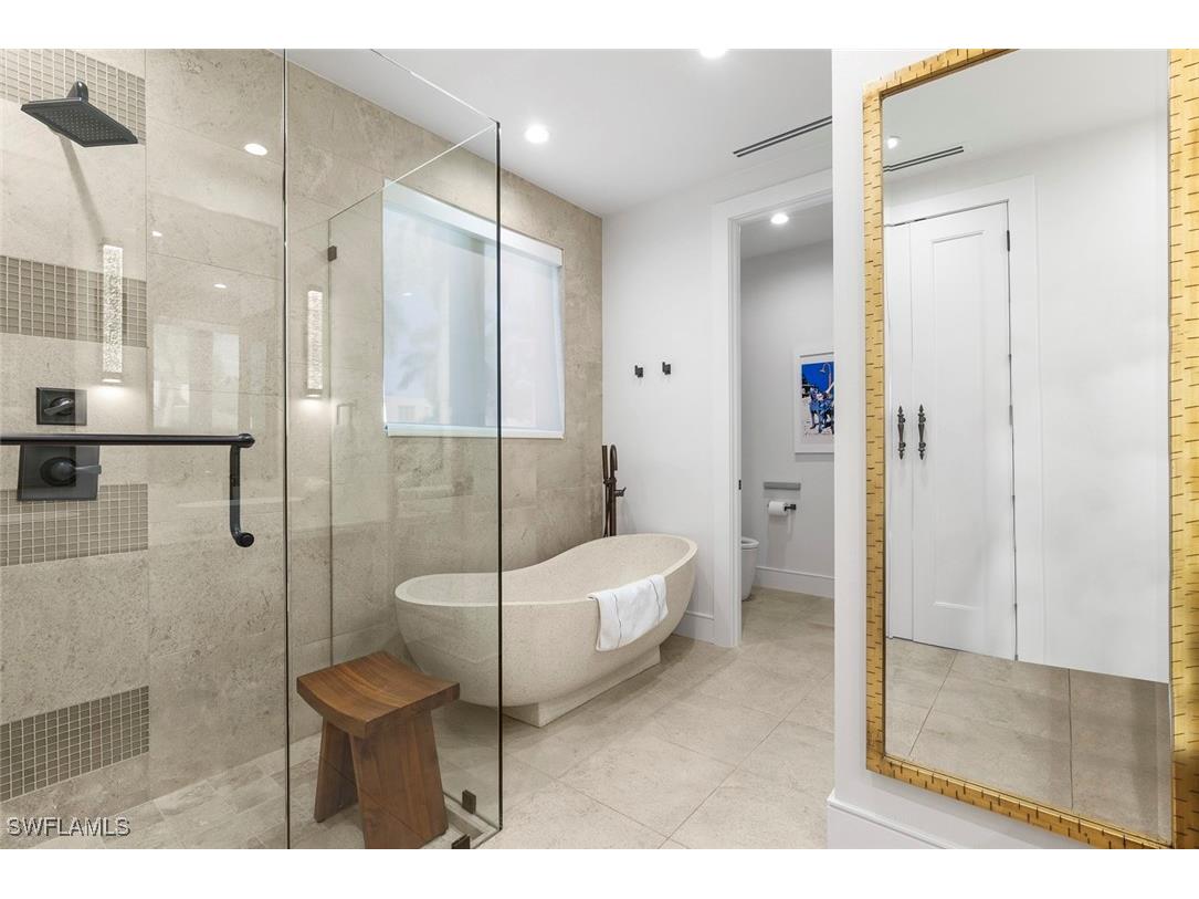 1441 Gulf Shore Boulevard S Naples FL 34102 225078983 image26