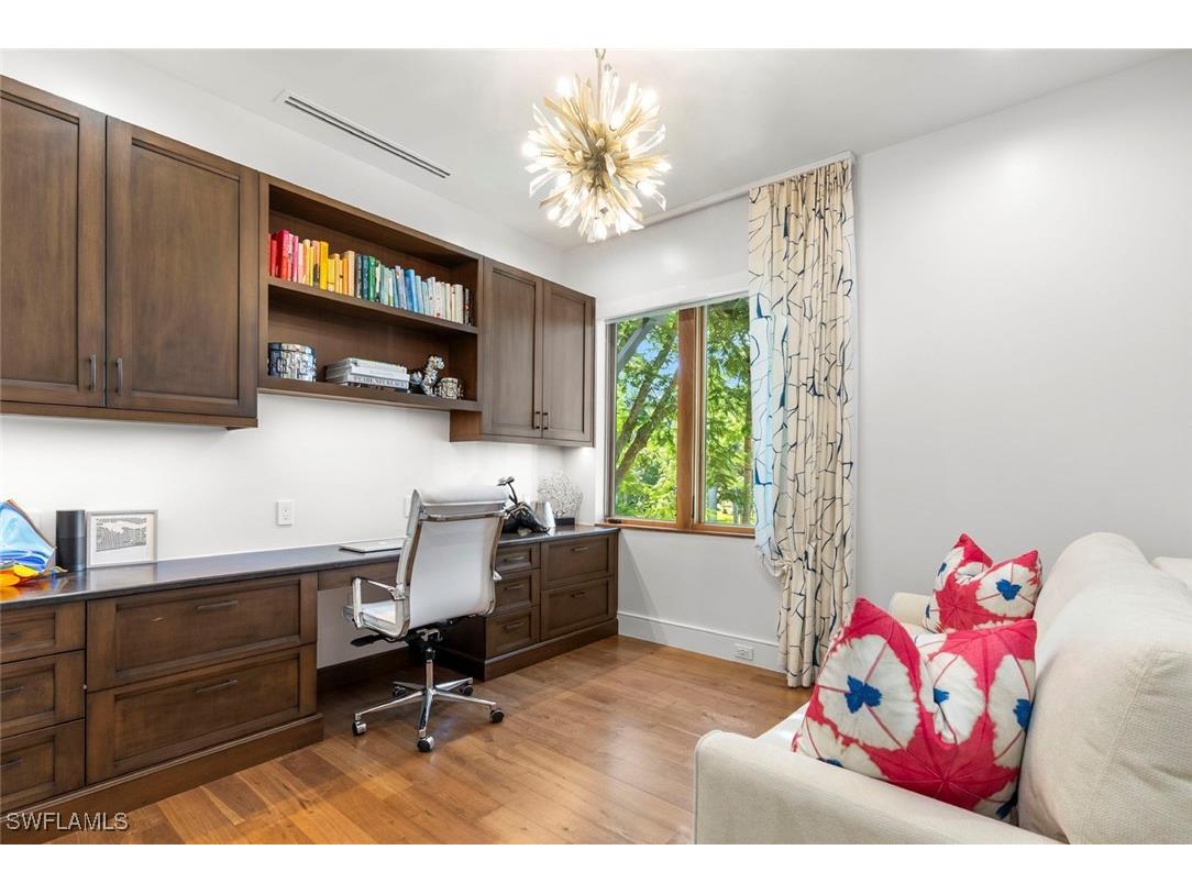 1441 Gulf Shore Boulevard S Naples FL 34102 225078983 image33