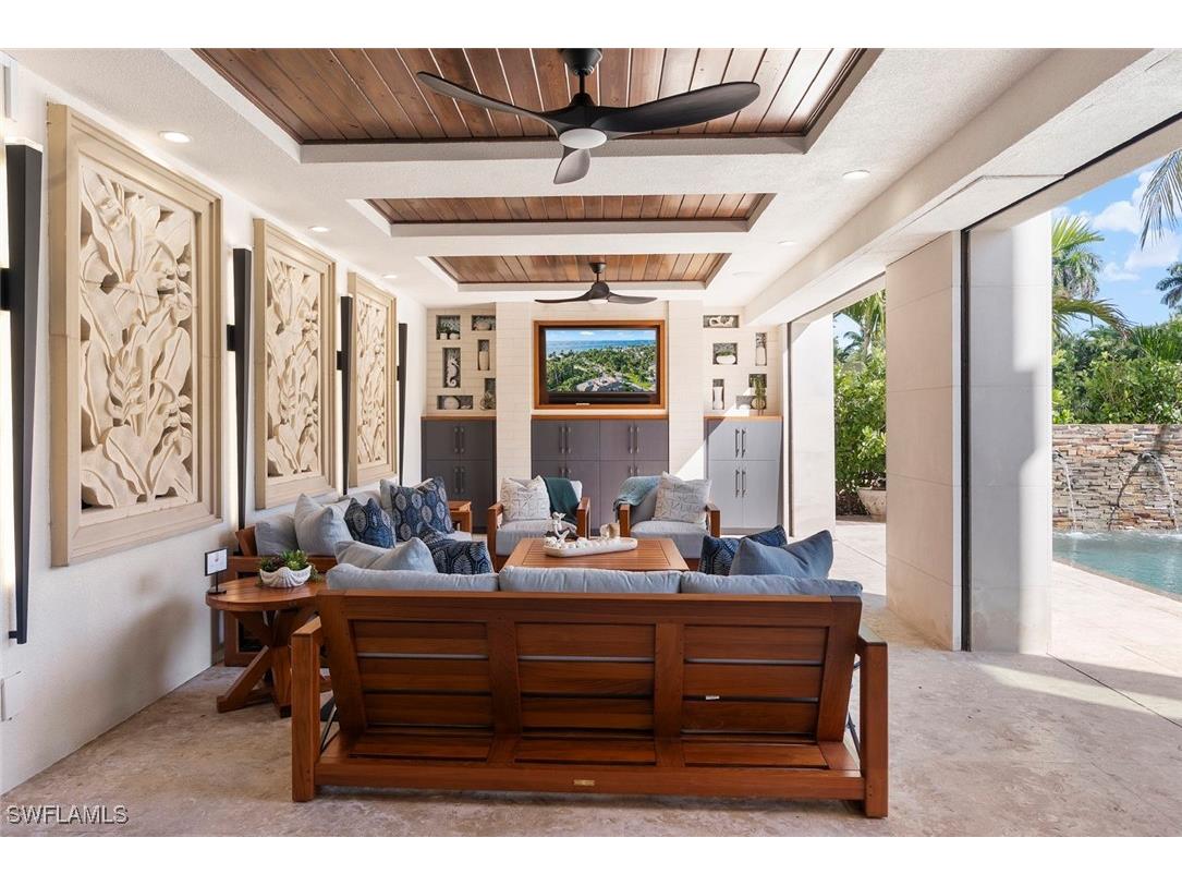 1441 Gulf Shore Boulevard S Naples FL 34102 225078983 image9