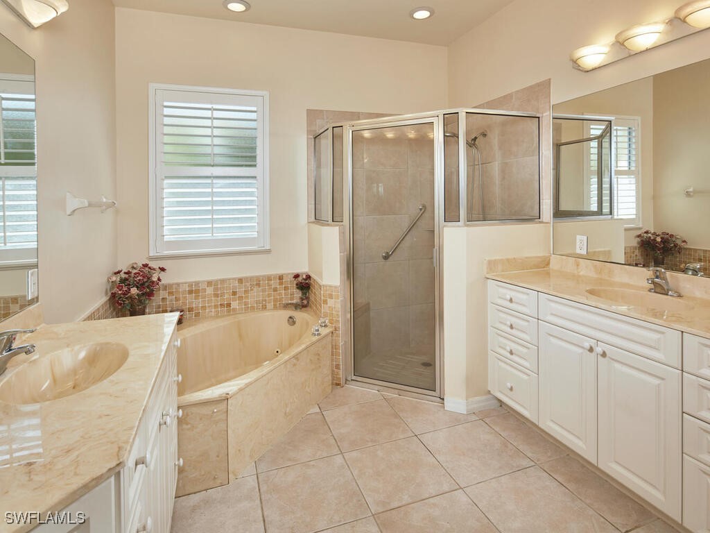 1442 Biscayne Way Marco Island FL 34145 225077638 image9