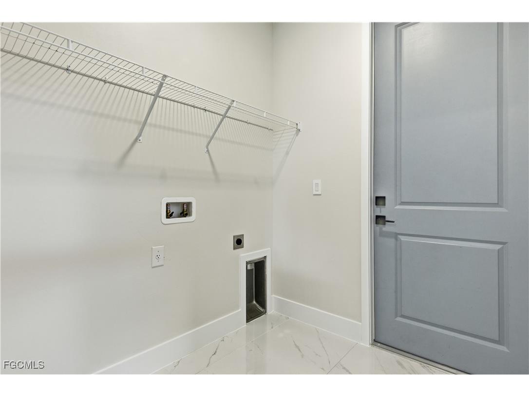 1442 NE 33rd Lane Cape Coral FL 33909 2026001201 image17